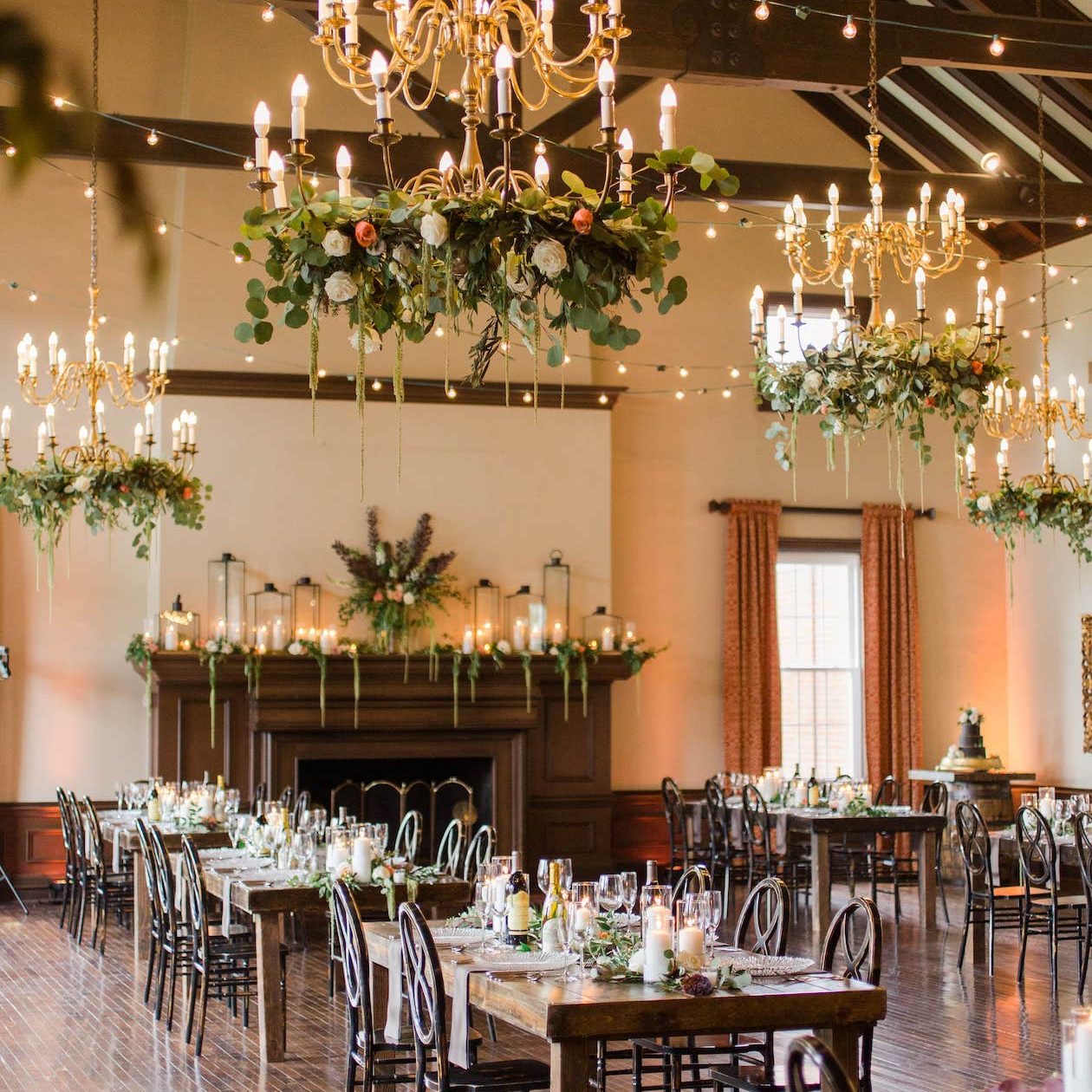 Home In Bloom Flowers & Gifts